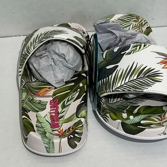 Muk Luks Women's Green White Tropical Slip On Slide Sandals Size Small 5-6 NWT - Picture 2 of 9